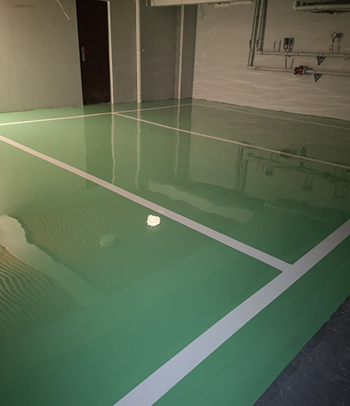 順義別墅車庫(kù)精品自流平